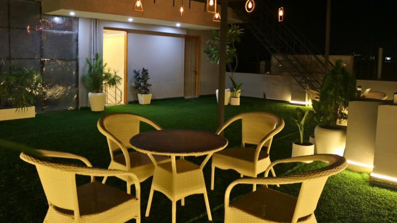 Fuji Ryokan Corporate Stays 구르가온 외부 사진